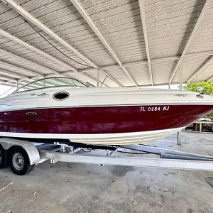 2006 Sea Ray 240 Sundeck