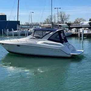 1999 Regal 322 Commodore