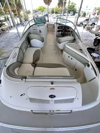 2006 Sea Ray 240 sundeck