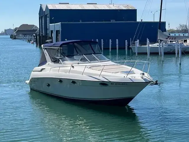 Regal 322 Commodore