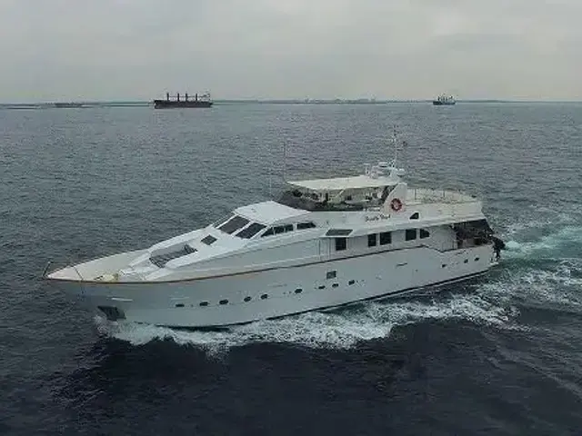 Azimut Motor Yacht