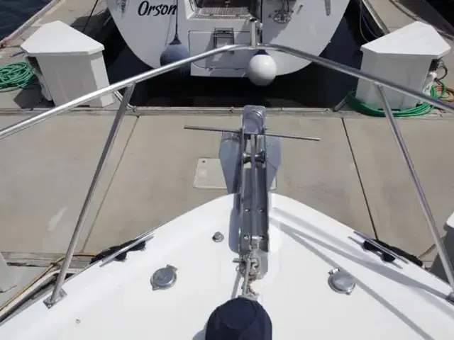 Ocean Alexander Cockpit Motor Yacht