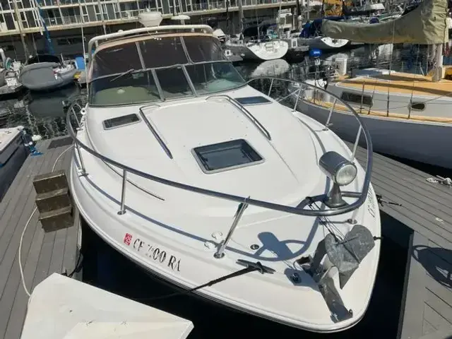 Chaparral 320 Signature