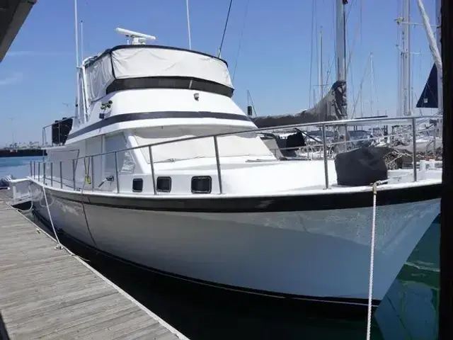 Gulf Commander Motor Yacht