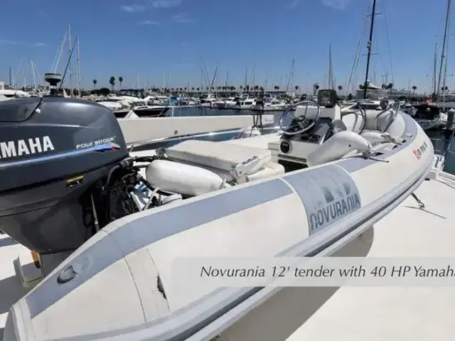 Hatteras 55 Convertible