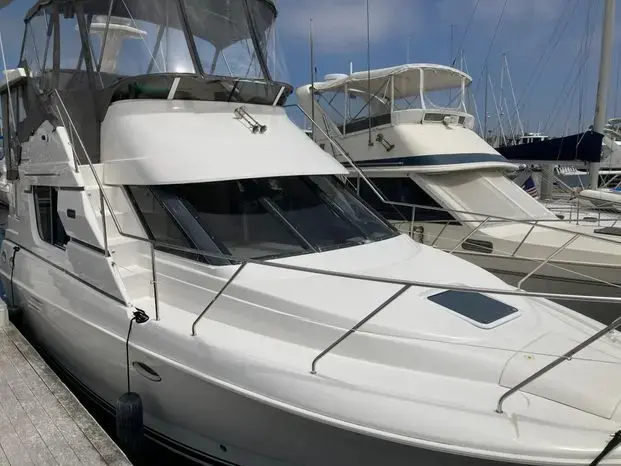 1999 Silverton 322 motor yacht