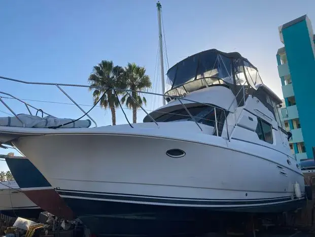 1999 Silverton 322 motor yacht