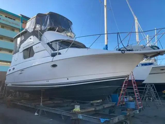 Silverton 322 Motor Yacht