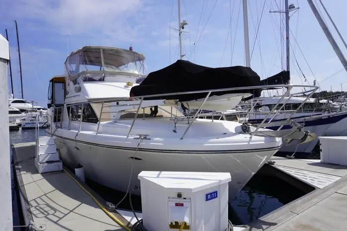 1996 Performance 41 aft cabin motor yacht