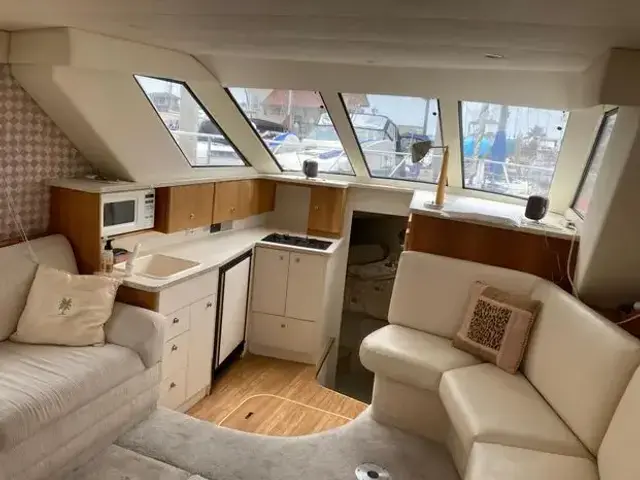 Silverton 322 Motor Yacht