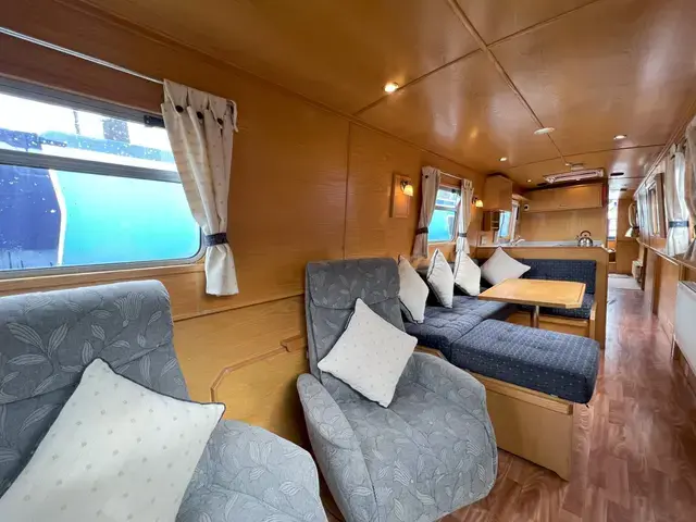 Sea Otter 51' Narrowboat