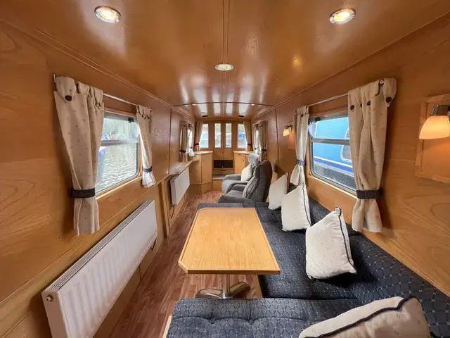 Sea Otter 51' Narrowboat