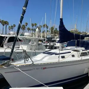 1993 Hunter 33.5