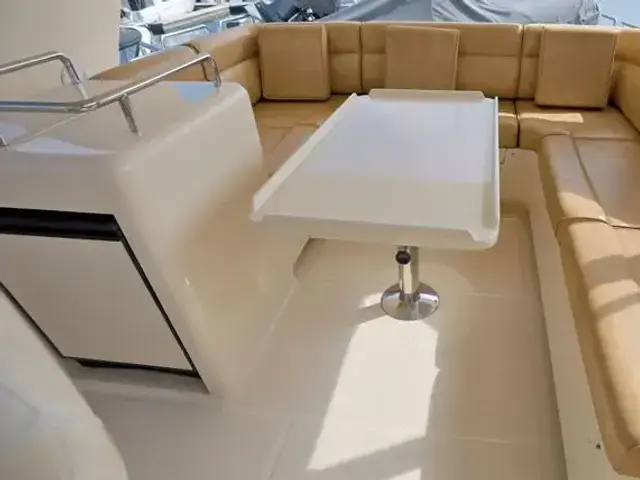 GRAND HARBOUR Motor Yacht