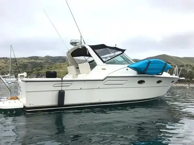 Tiara 3300 Open