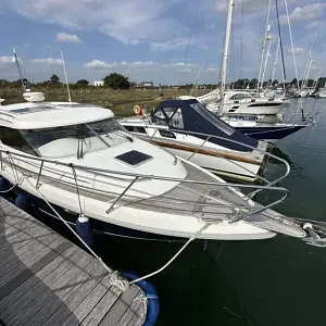 2009 Aquador 28 HT