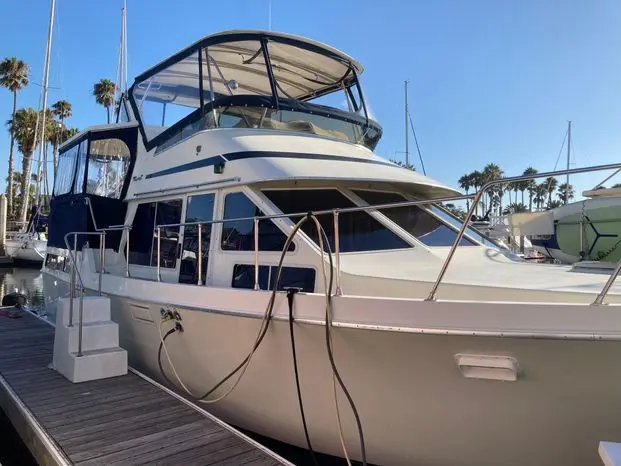 1985 Tollycraft 40 sundeck motor yacht