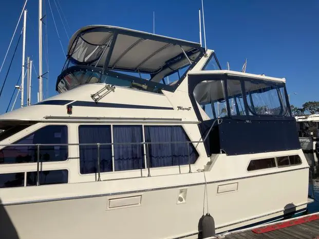 1985 Tollycraft 40 sundeck motor yacht