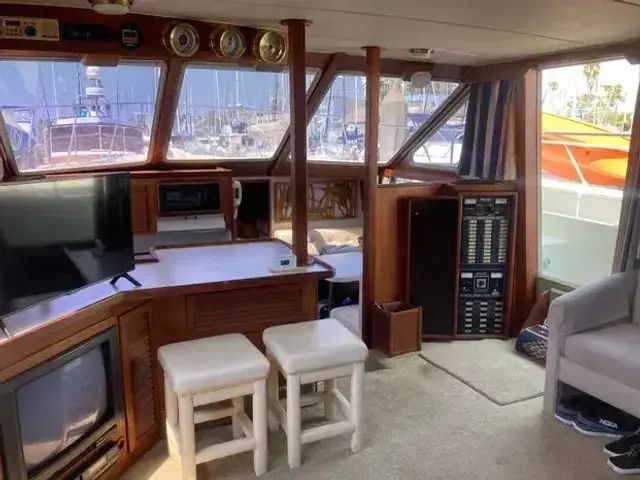 Tollycraft 40 Sundeck