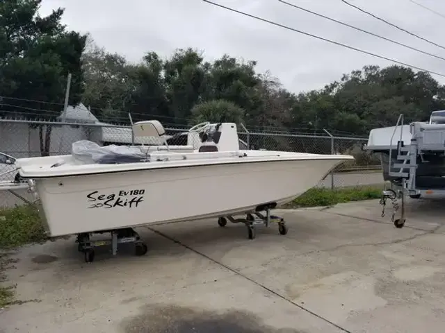 Carolina Skiff EV180 Sea Skiff