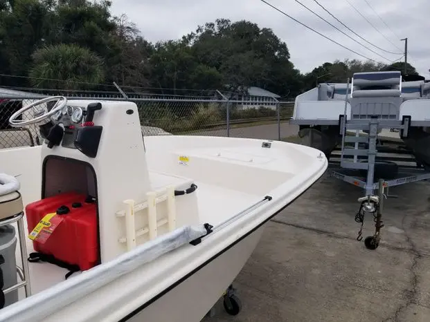 2024 Carolina Skiff sea chaser 180 flats series