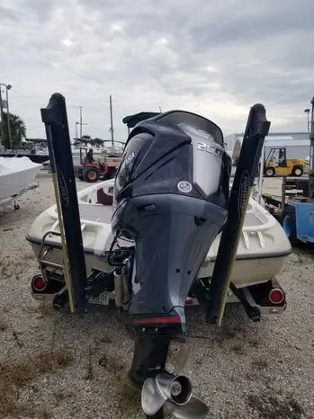 2016 Ranger 518 c