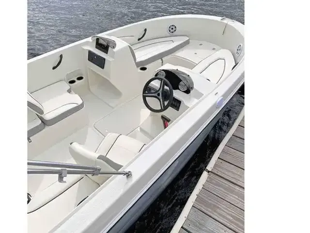 Stingray 172 SC