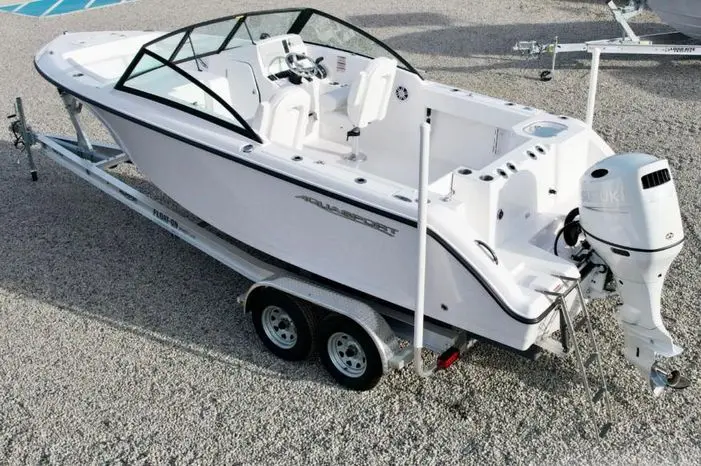 2025 Aquasport 2200 dual console