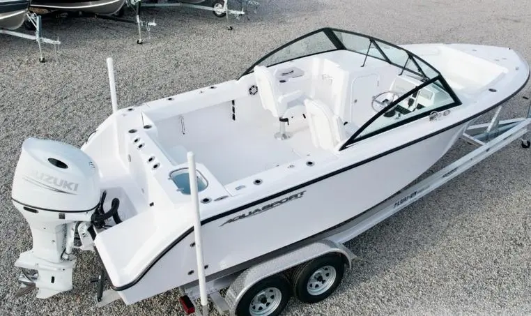 2025 Aquasport 2200 dual console