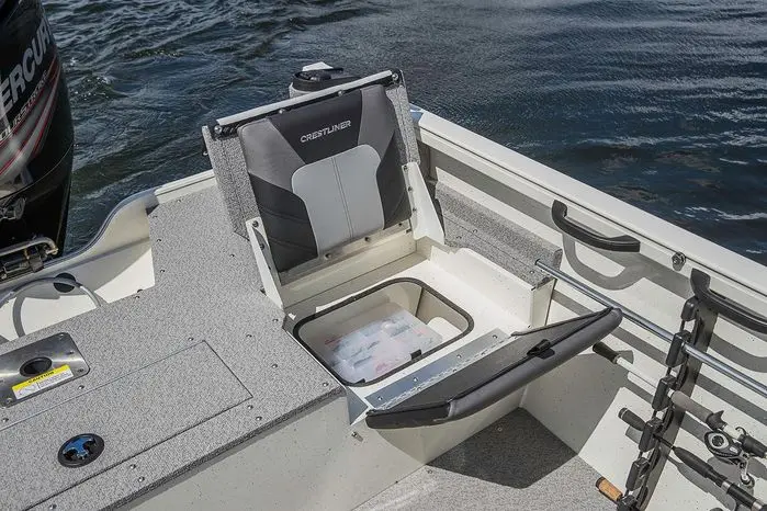 2023 Crestliner 1600 vision