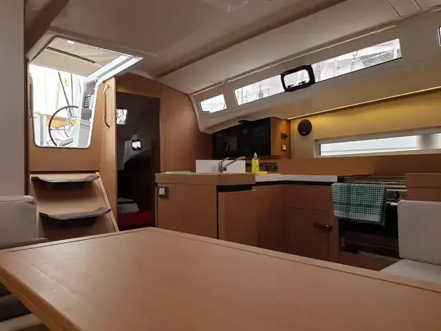 Jeanneau Sun Odyssey 410