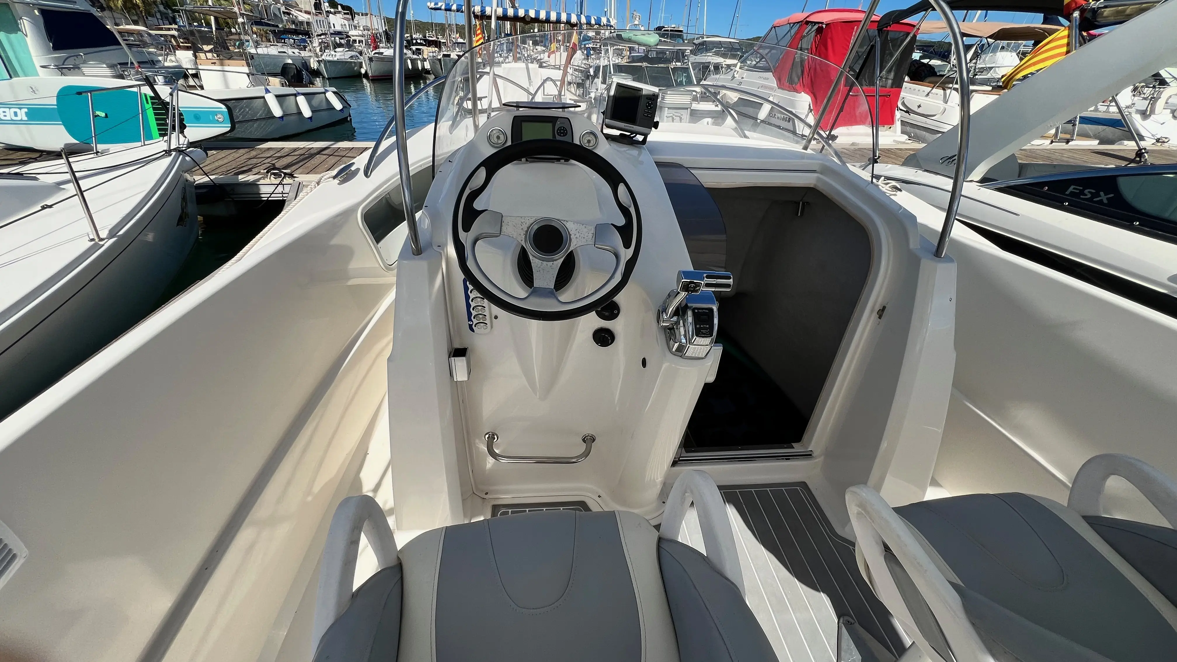 2007 Quicksilver 720 commander