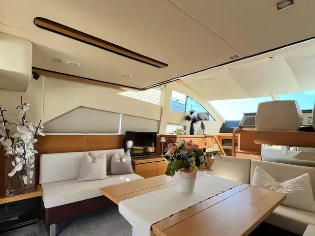 Fairline Phantom 48