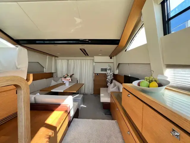 Fairline Phantom 48