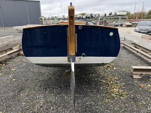 Classic 20' Motor Launch