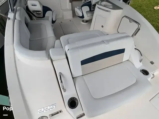 Chaparral 225 SSi