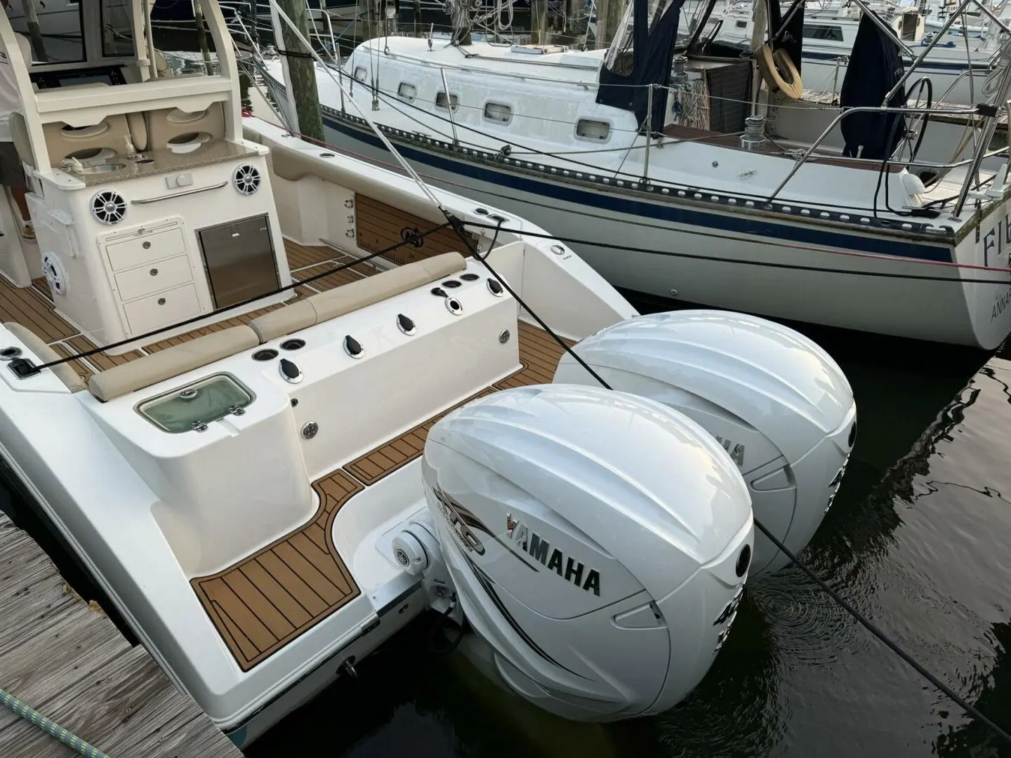 2023 Nauticstar 32 xs