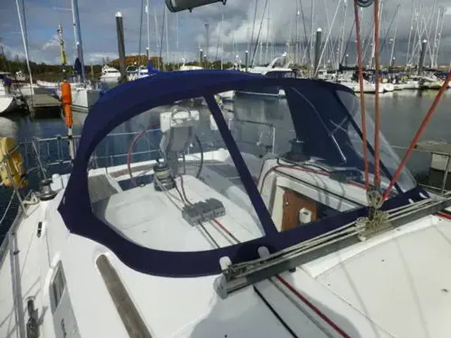 Beneteau Oceanis Clipper 343