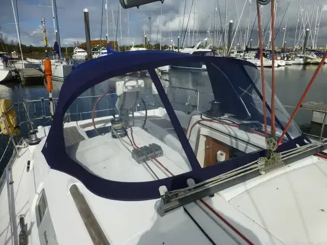 Beneteau Oceanis Clipper 343