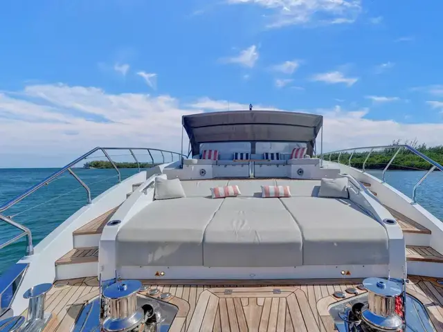 Azimut Grande 27 METRI