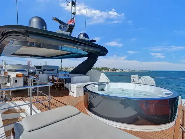 Azimut Grande 27 METRI