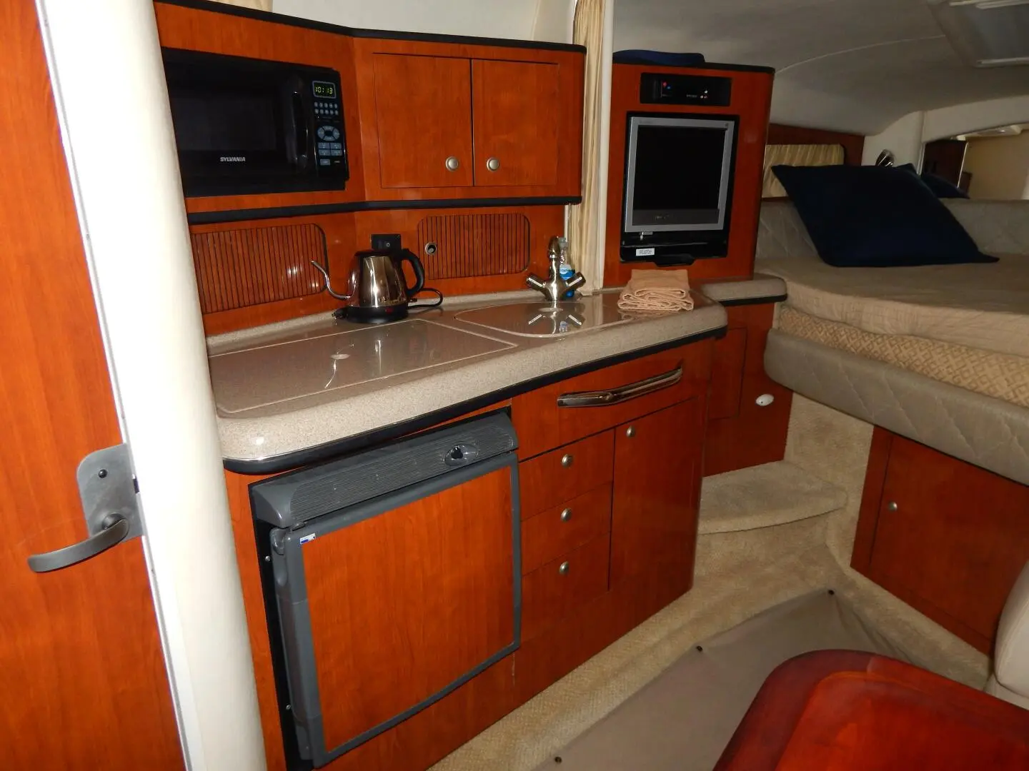 2006 Sea Ray 300 sundancer