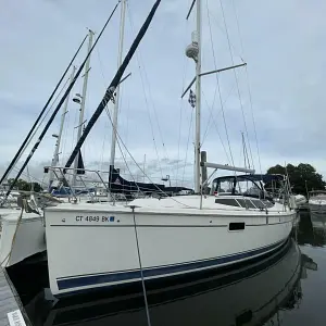 2013 Hunter 36