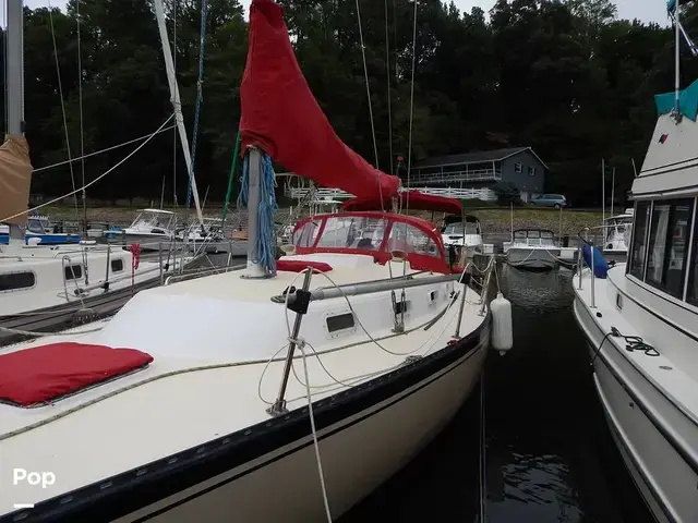 Tartan 33