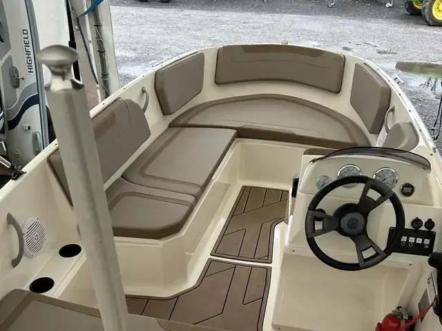 Quicksilver 475 aXess Open Boat - Cruiser