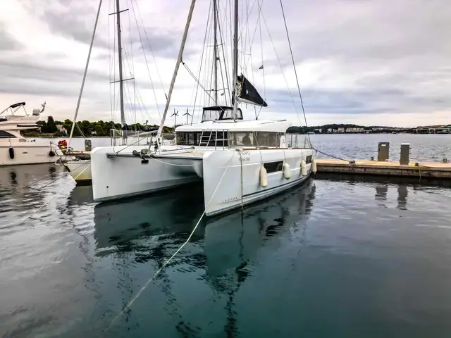 Lagoon 40