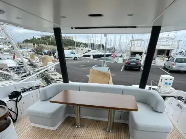 Azimut 68 Flybridge