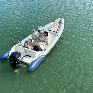 2004 Scorpion 8.1m Rib