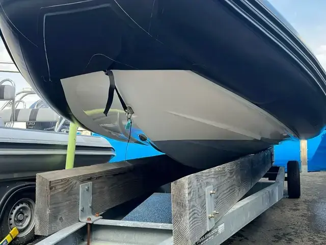 Zodiac Medline 580 RIB