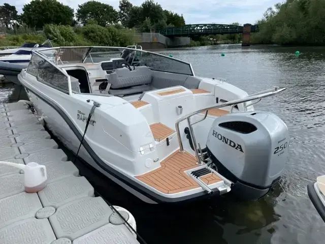 Silver Boats Raptor DCz